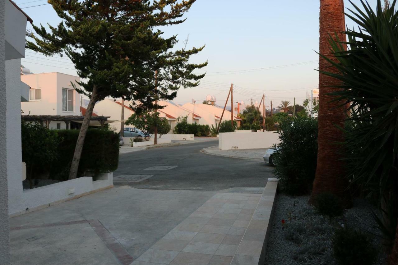 Yulya Villa By Taimoura Pafos Dış mekan fotoğraf
